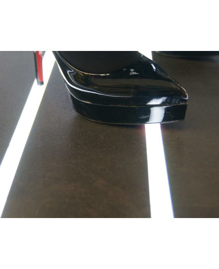 3m / 3000mm TL5 recessed floor LED profile (anodized, silver), set with opal cover 3m / 3000mm TL5 recessed floor LED profile (anodized, silver), set with opal cover